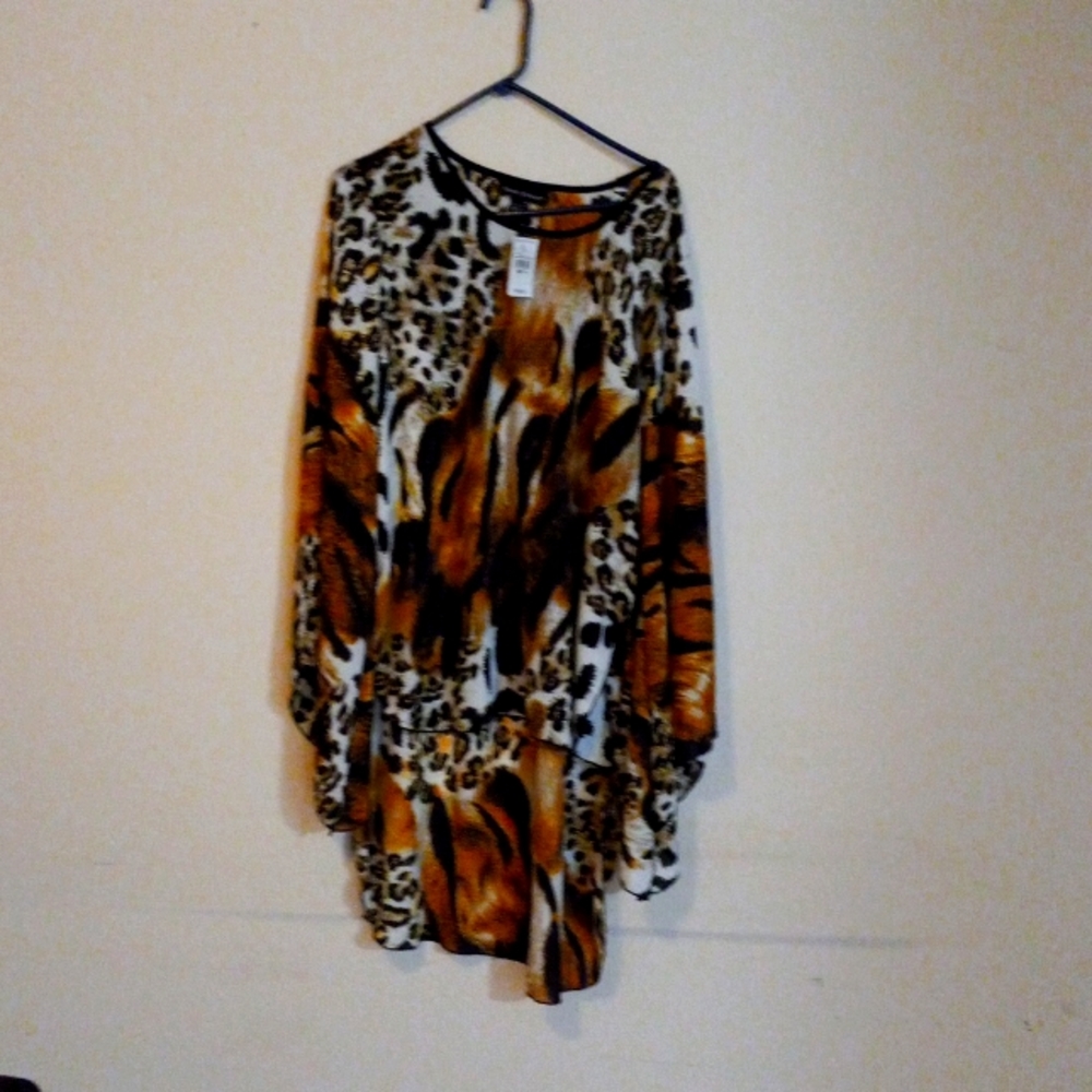 Ashley Stewart high low animal print tan tunic with kimono sleeves with slits